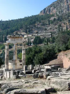 Delphi Tholos of Athena Pronaia  - GREECE