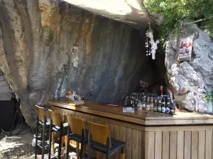 Lefkes Remetzo Cafe  - KEFALONIA