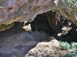 Chirospilia Cave  - LEFKADA