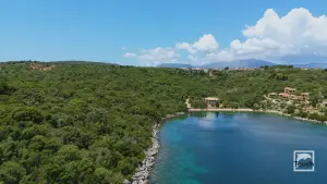 Elia Beach  - MEGANISSI