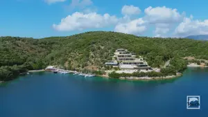 Karnagio Beach  - MEGANISSI