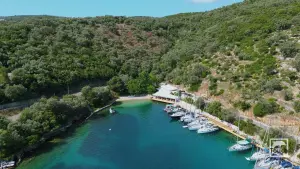 Karnagio Beach  - MEGANISSI