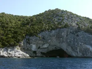 Papanikolaos Cave  - MEGANISSI