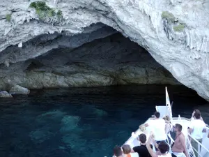 Papanikolaos Cave  - MEGANISSI