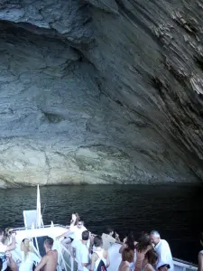 Papanikolaos Cave  - MEGANISSI