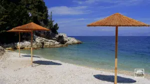 Levrechio Beach  - PAXOS