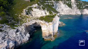 Tripitos Arch  - PAXOS