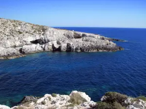 Porto Limnionas Beach  - ZAKYNTHOS