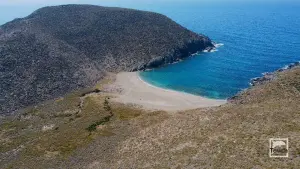 Issaris Beach  - PSARA