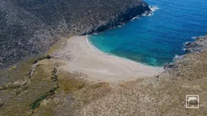 Issaris Beach  - PSARA