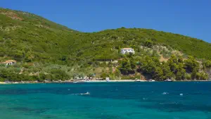 Glyfa Beach - Suelto Bar  - ALONISSOSI