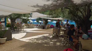 Glyfa Beach - Suelto Bar  - ALONISSOSI