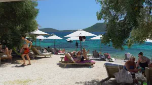 Glyfa Beach - Suelto Bar  - ALONISSOSI