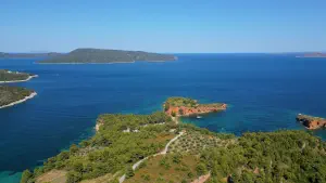 Kokkinokastro Beach  - ALONISSOSI